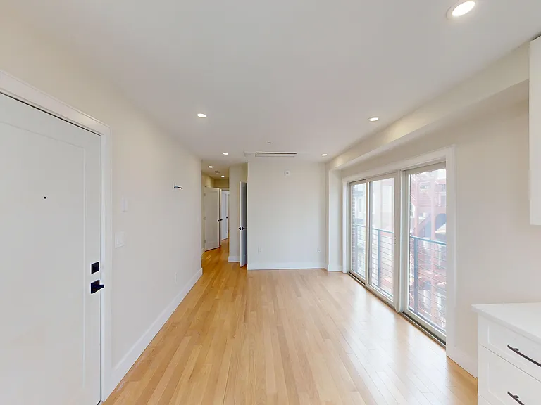 59 Gove St #3 — Photo 5