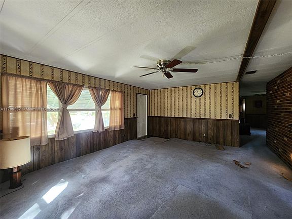 4th image of 12607 Eloian Dr