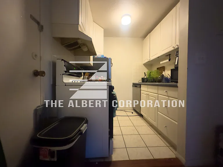 140 Kenrick St #17 — Photo 11