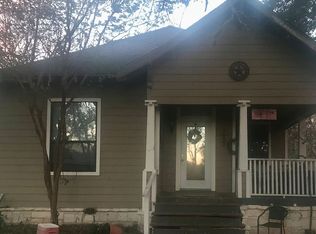 2714 Fm 1697, Ledbetter, TX 78946