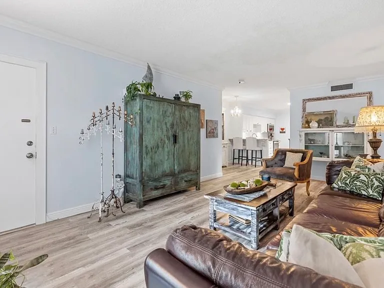 1330 Snell Isle Blvd NE #4 — Photo 5