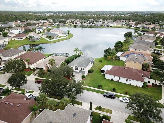 3rd image of 1235 Lake Biscayne Way