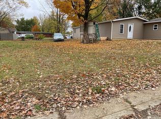 6332 Sharrob Rd, Indianapolis, IN 46241