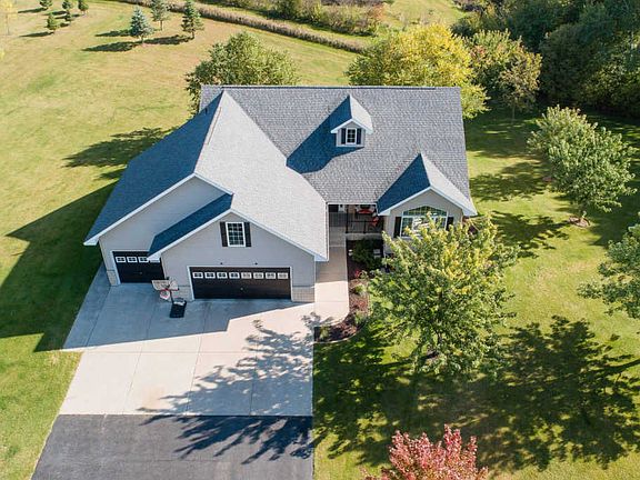 2nd image of 23662 Oakview Heights Trl