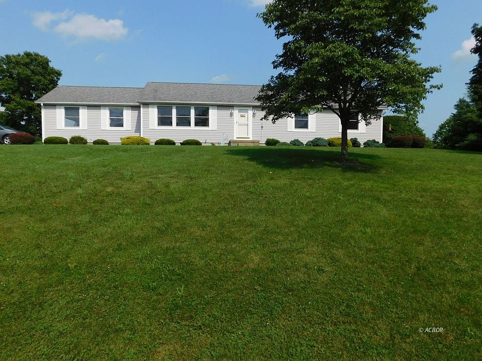 1st image of 11290 Rosewood Ln