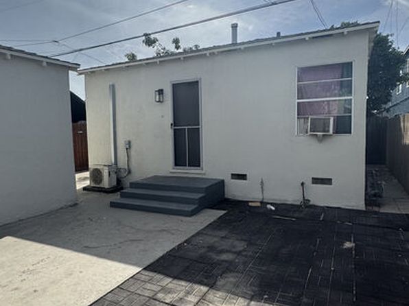 9601 Alexander Ave #1/2