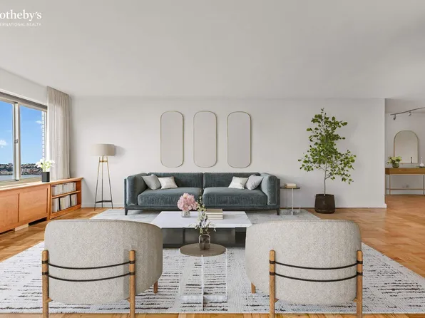 60 Riverside Drive image 8 of 15