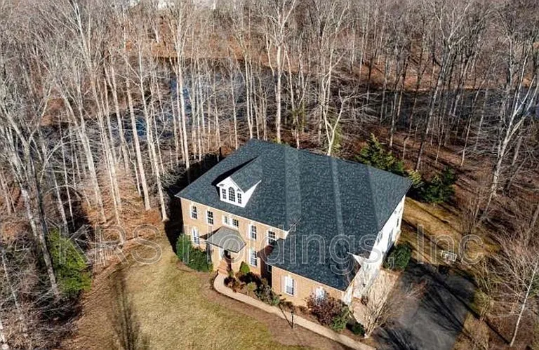 159 Sanford Ferry Ct — Photo 3