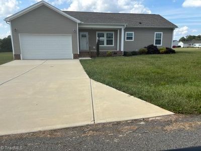 136 Burleson Point, Woodleaf, NC, 27054