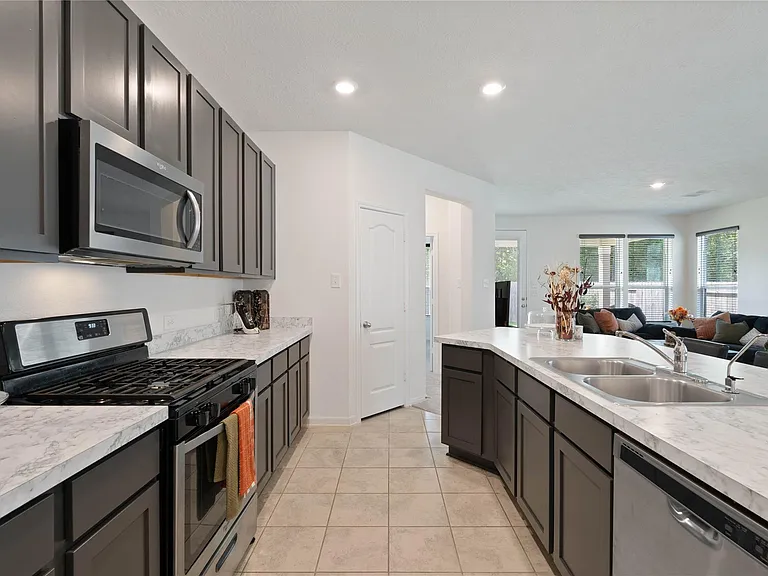 4007 Mossy Banks Ln — Photo 14