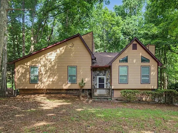 380 N Victoria Rd, Woodstock, GA 30189