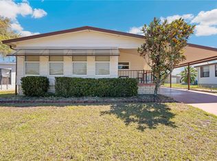 5544 Antigua Dr, Zephyrhills, FL 33541