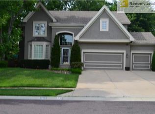 5606 W 153rd St, Overland Park, KS 66223