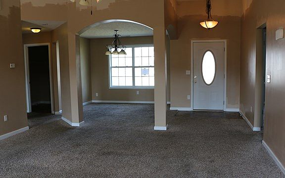 5th image of 1404 Scrub Oak Dr