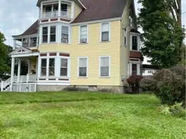 447 Main St #1, New York Mills, NY 13417