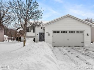 3080 Beckie Dr SW, Wyoming, MI 49418
