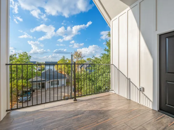 Azura Residences, 307 Sterling St #Adc99c718, College Station, TX 77840