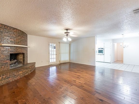 4th image of 4334 Caprock Rd