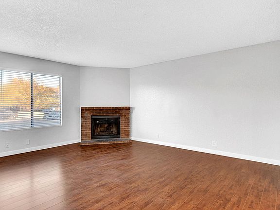 4th image of 6237 Bellota Dr APT B