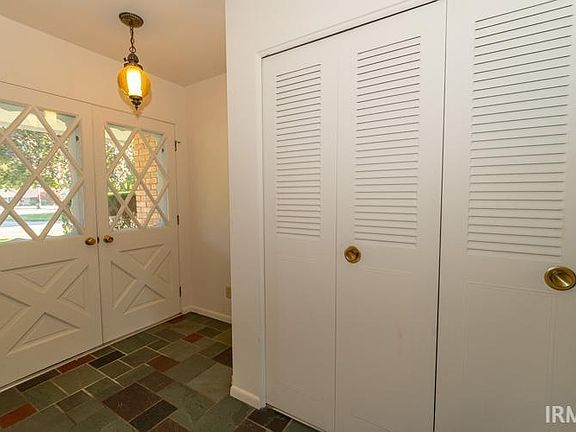 3rd image of 52687 Brookdale Dr