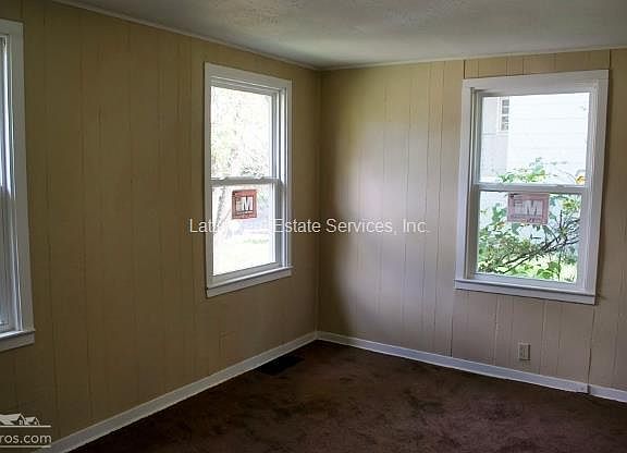 Bedroom #1