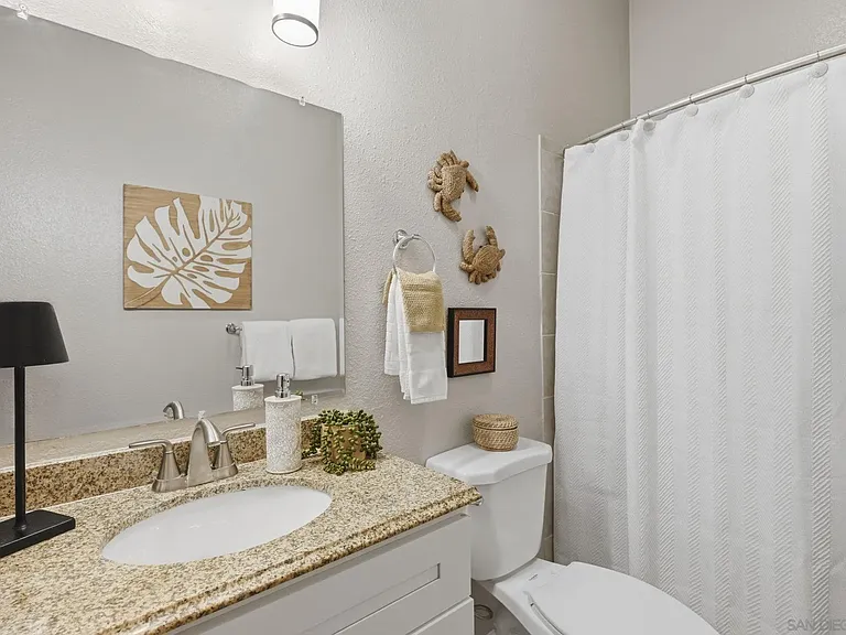8320 Regents Rd #1-I — Photo 22