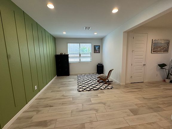 Den/Formal Dining Area