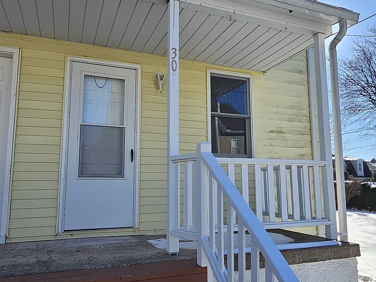 30 E Pine St — Photo 3