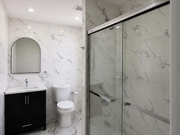 2nd image of 509-511 Pleasant Ave #510-A