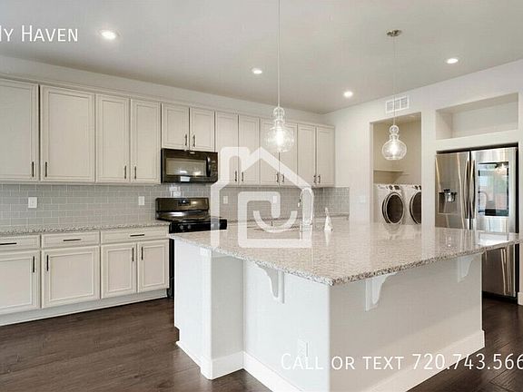 5th image of 26332 E Archer Ave