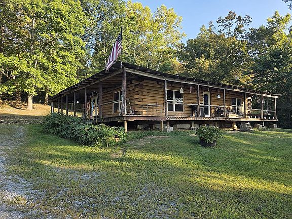 3rd image of 247 Covered Bridge Rd