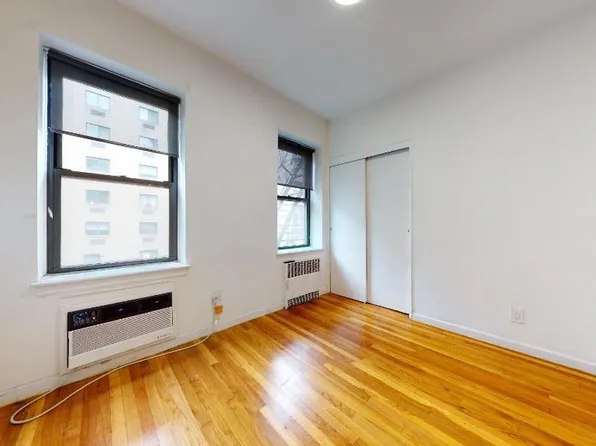 432 East 83rd Street image 1 of 7