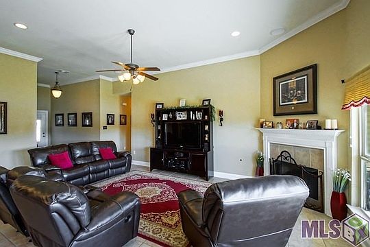 5th image of 14346 Caribbean Dr
