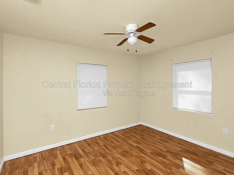 226 S Hill Ave — Photo 15