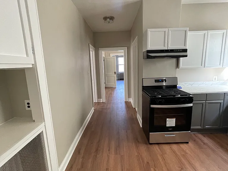 37 Western Pkwy #2 — Photo 11