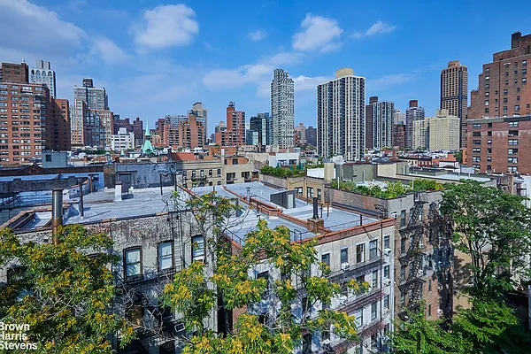 Rented by Brown Harris Stevens | media 22