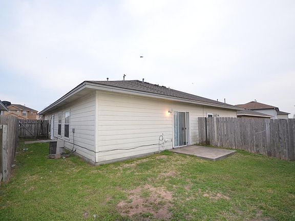 3rd image of 2871 Southampton Way APT A