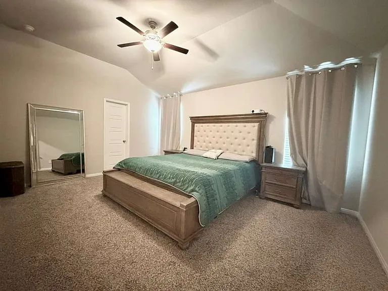 627 Retama Pass — Photo 23