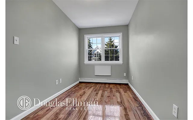 Rented by Douglas Elliman | media 28