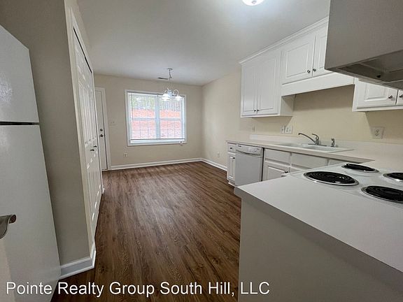 3rd image of 111 Brookside Ln