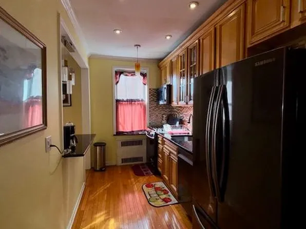 601 79th Street image 6 of 11