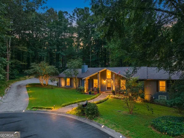 4358 Inverary Walk NE, Roswell, GA 30075