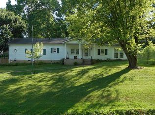174 Pineview Ln, Carlisle, KY 40311