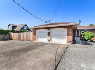 1310 23rd St NW, Puyallup, WA 98371