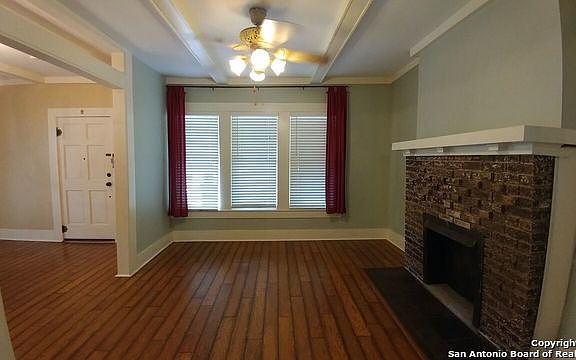 4th image of 530 W Summit Ave #1