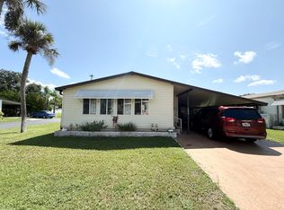 4902 Sandpiper Ln, Zephyrhills, FL 33541