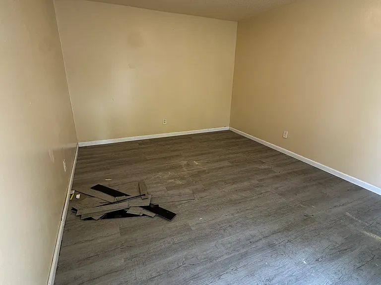 2221 Silver Maple Ct — Photo 13