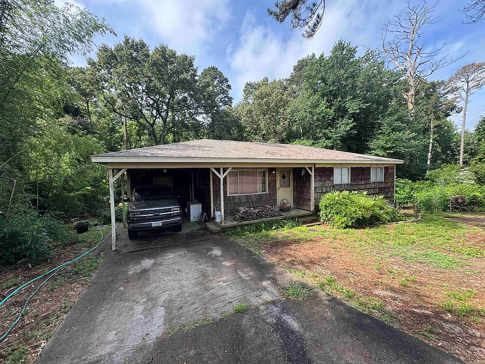 1st image of 3115 Garniece Dr