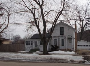 513 Brodhead St, Mazomanie, WI 53560