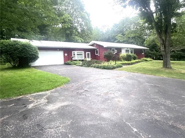 3026 Garfield Rd, Jamestown, NY 14701